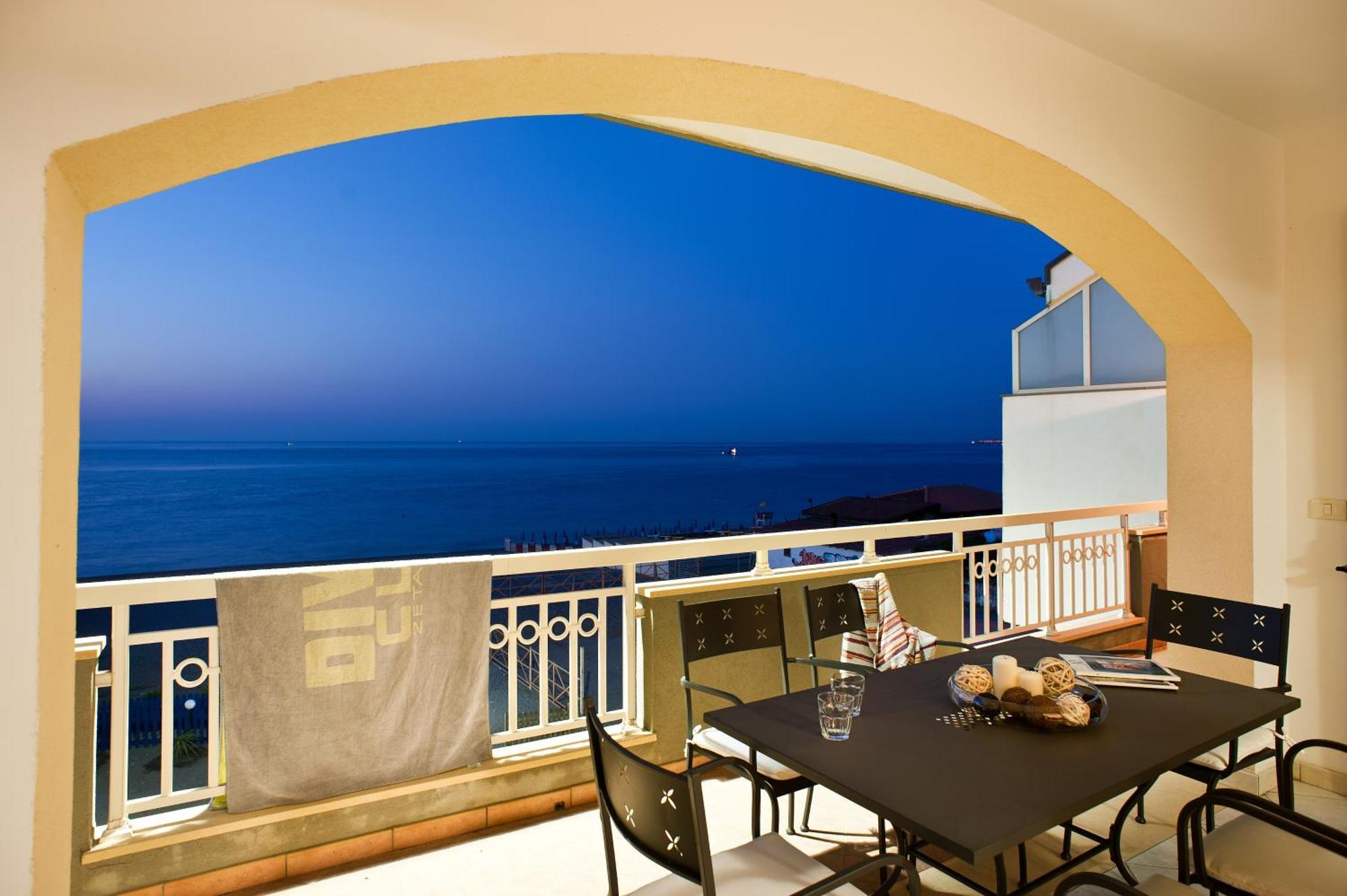 Casa Vacanze Samira Fondachello  Exterior foto