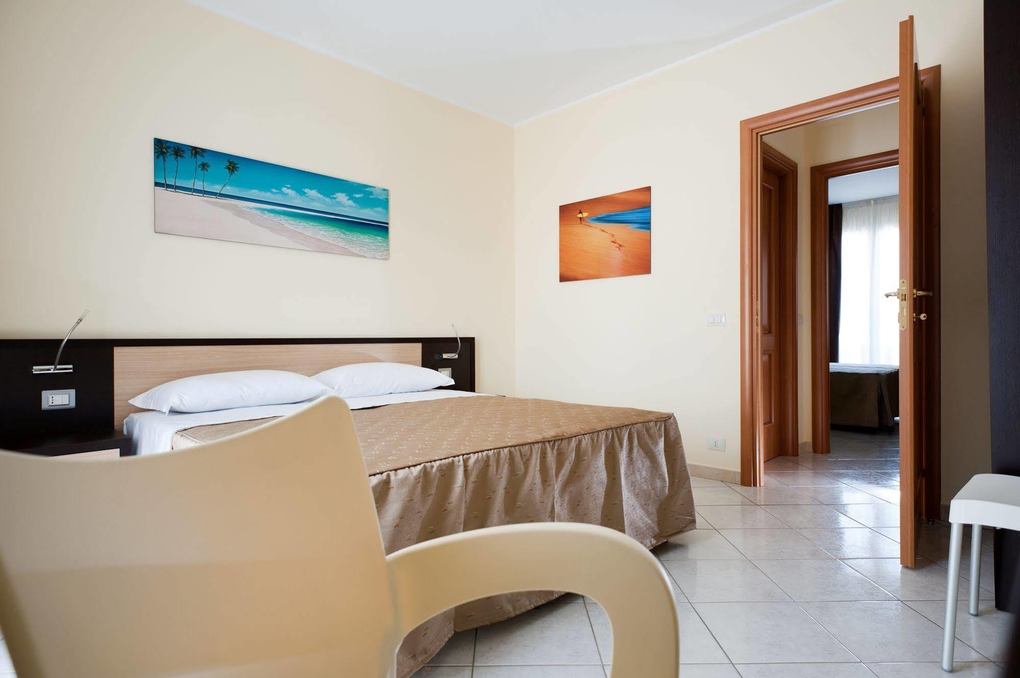 Casa Vacanze Samira Fondachello  Exterior foto